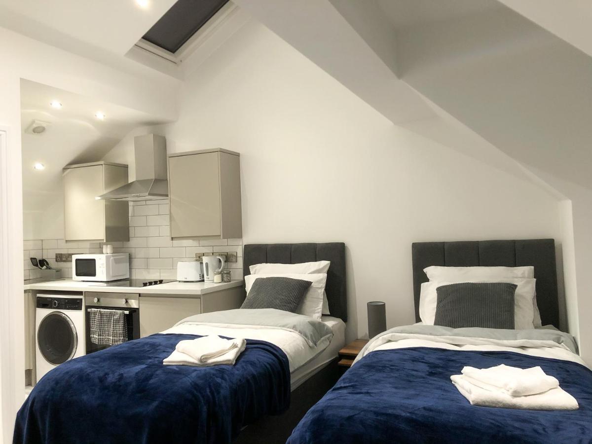10Min To City - Free Parking - Private Studio - Contractor Friendly Manchester Exterior foto